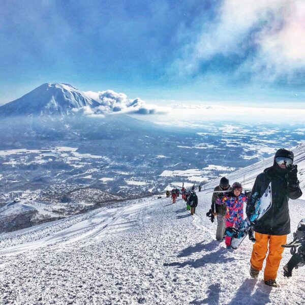 Niseko Snowboard Ski Trip